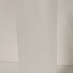 300 ml mat plastflaske 24-410
