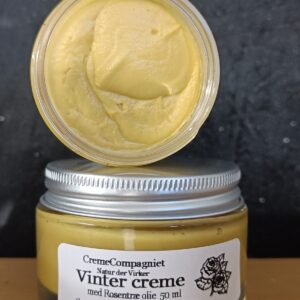 Vintercreme med A-Vitamin i glaskrukke