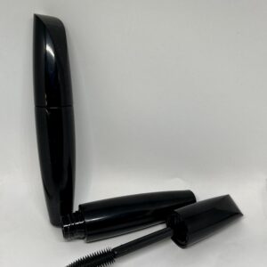 Mascara hylster, Sort